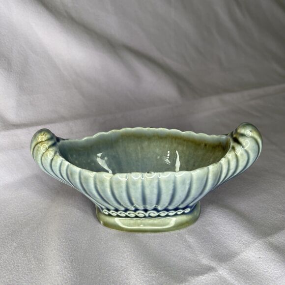 Wade Bon Bon Dish Bowl Irish Porcelain Made in Ireland Shamrock Mark - Picture 1 of 5